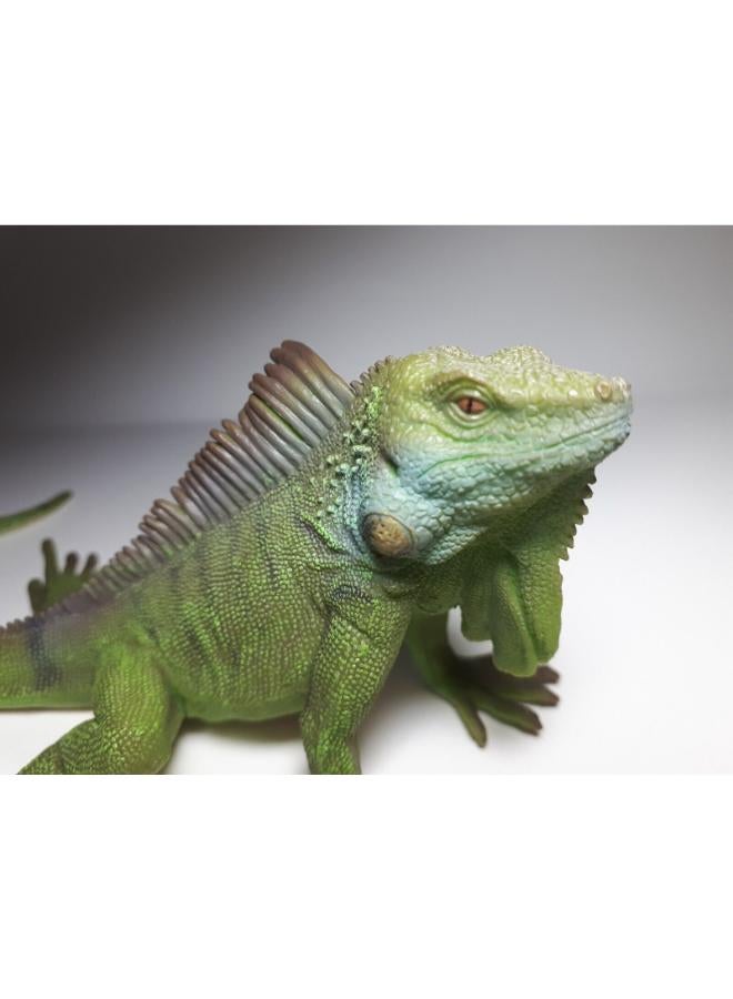 CollectA Green Iguana - Image 2