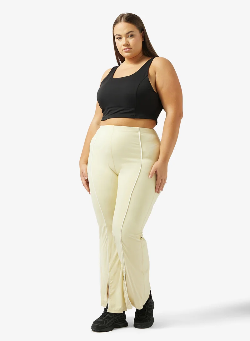 FRWD FRWD Plus High Rise Seamless Sculpting Flared Leggings