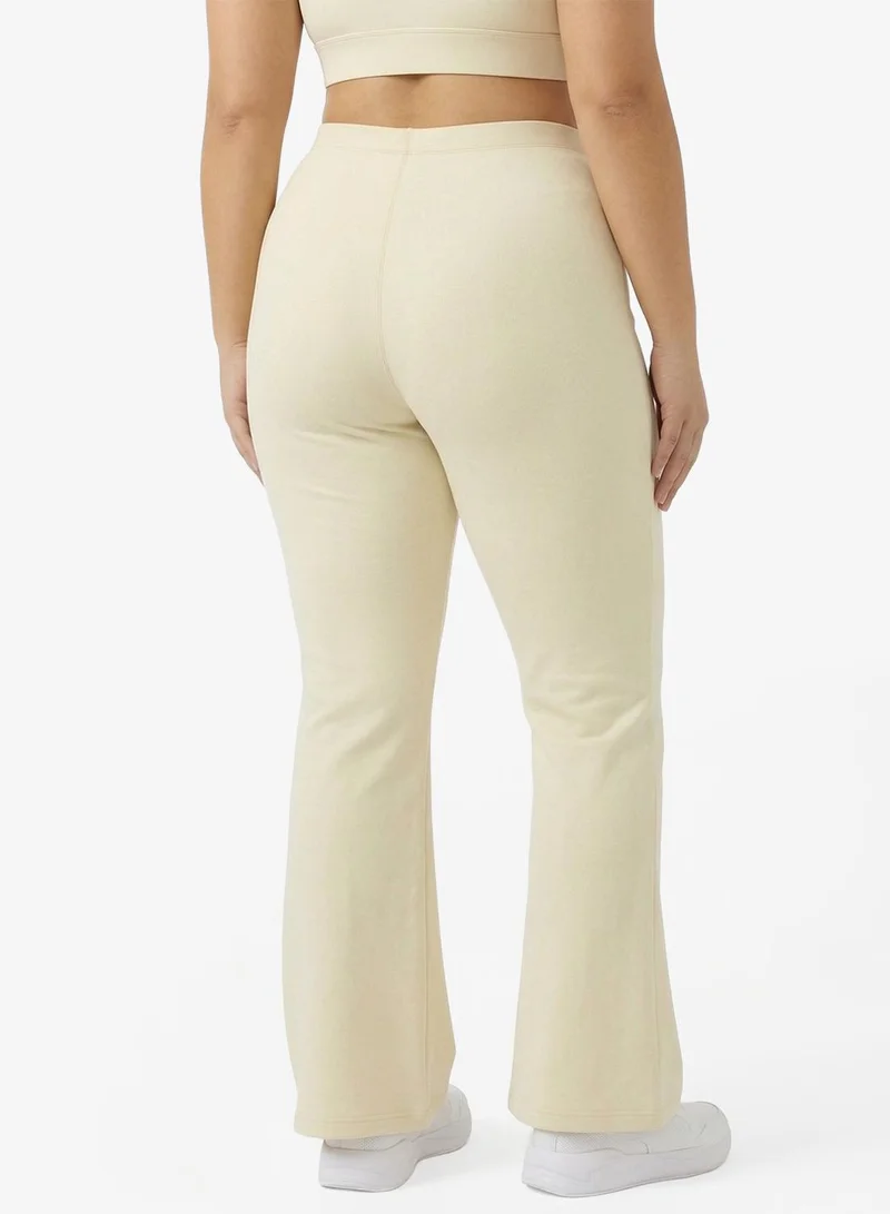 FRWD FRWD Plus High Rise Seamless Sculpting Flared Leggings
