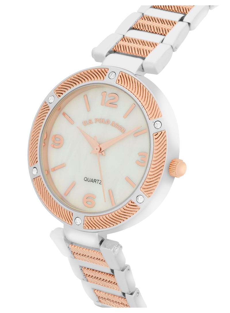 يو اس بولو اسن طقم ساعة وسوار مطلي ثنائي اللون للنساء من الكوارتز التناظرية - Image 2