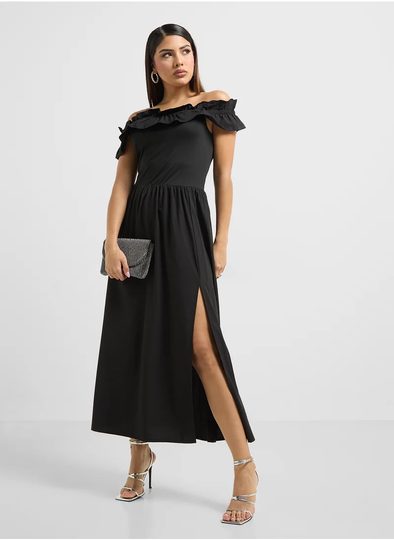 ايلا Ruffled Off Shoulder Dress