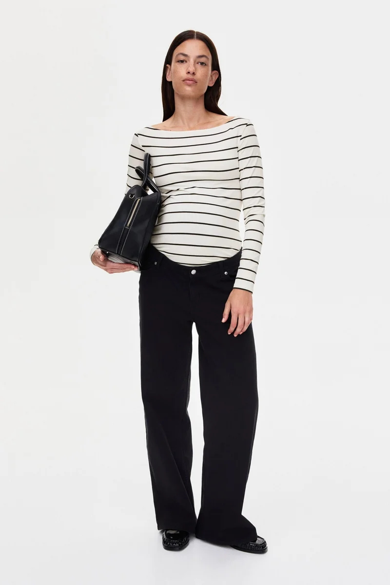 اتش اند ام بلوزة بقبة عريضة من تشكيلة ماما