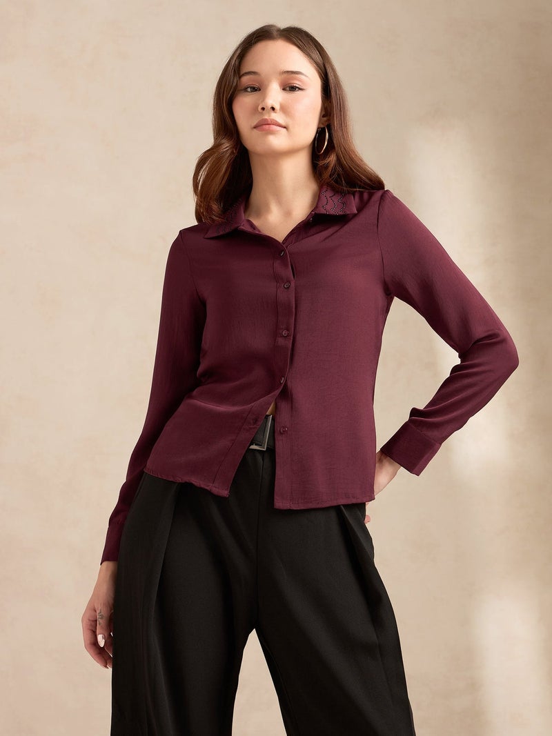 OUTZIDR Wine Regular Satin Shirt With Embellished Collar - Image 4
