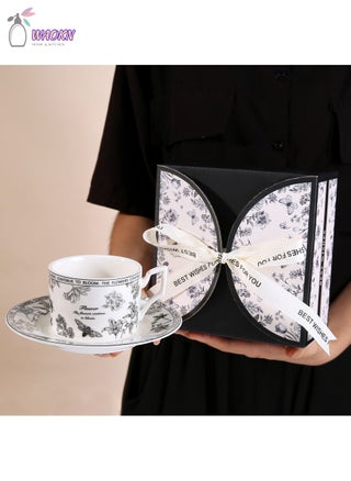 White/Black (Bee)