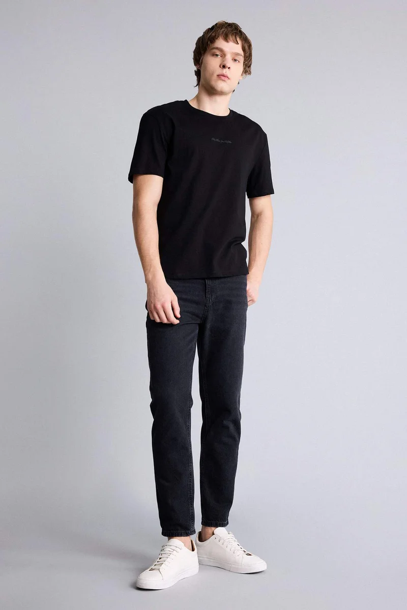 ديفاكتو Printed Short Sleeve T-Shirt