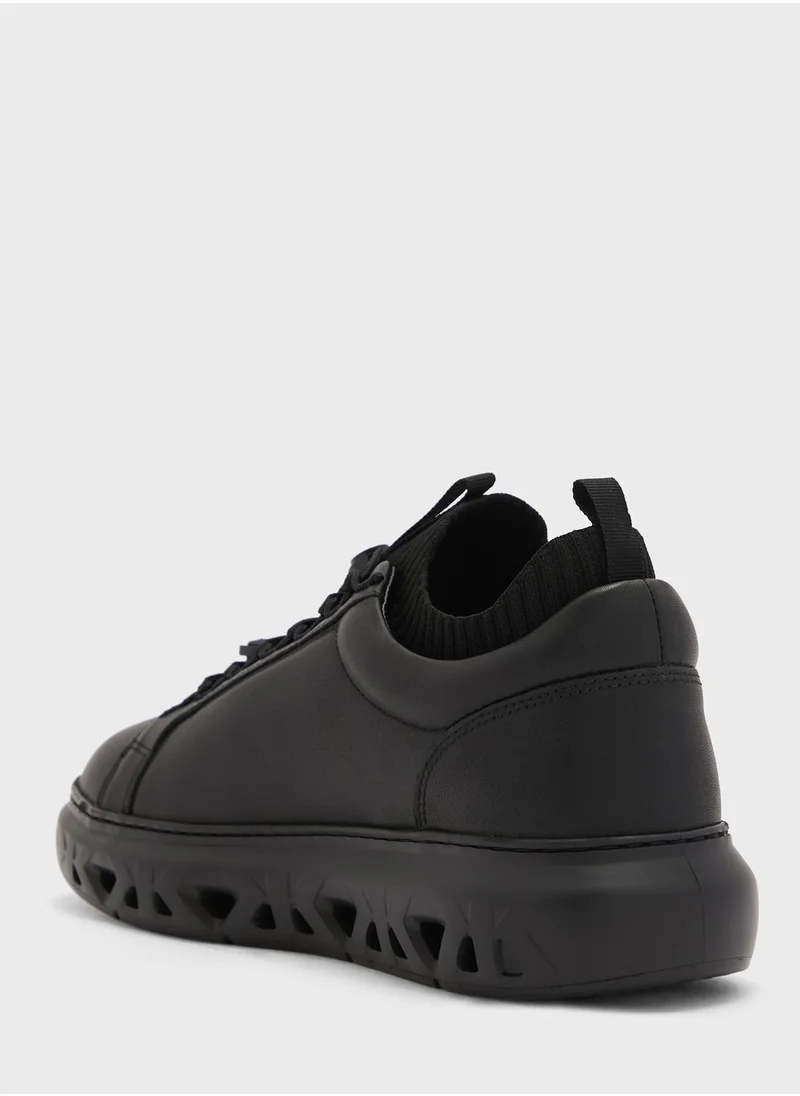 Karl Lagerfeld Casual Low Top Sneakers