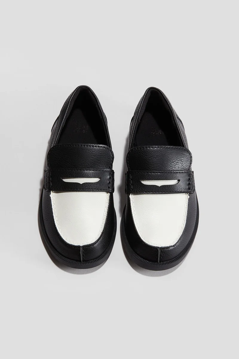 اتش اند ام Loafers