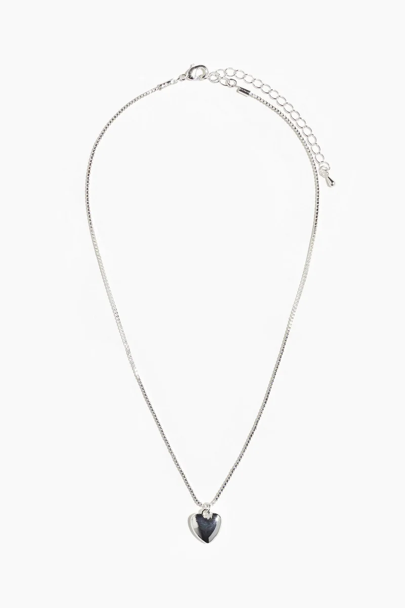 H&M Heart-pendant necklace
