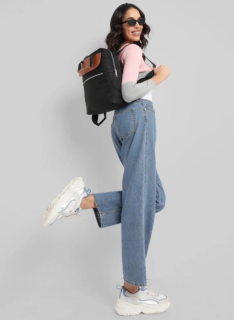 صوص هاوت Contrast Flap Backpack - Black