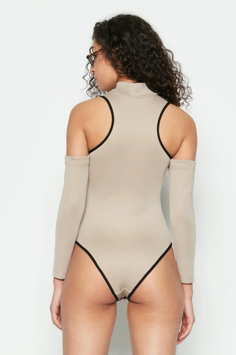 سي اند سيتي Window Detailed Long Sleeve Bodysuit 9154 Mink