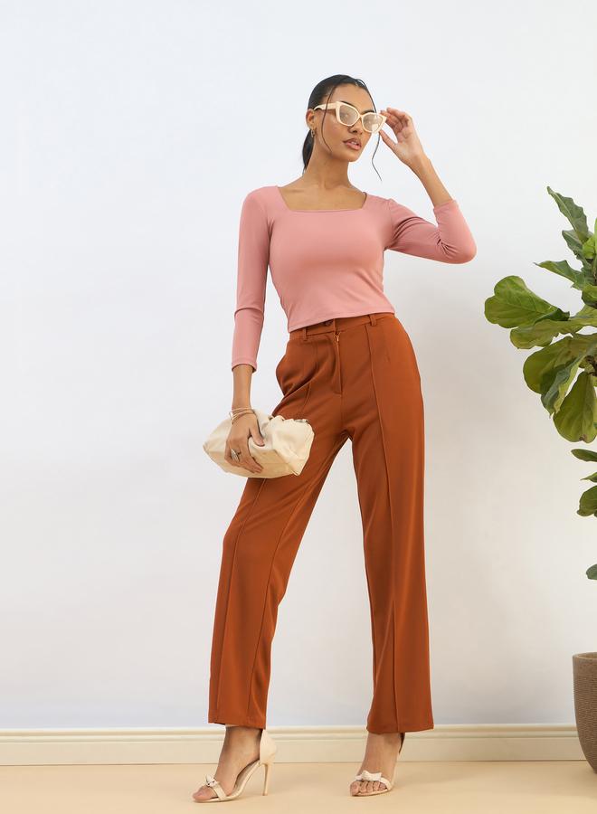 ساسافراس بلوزة قصيرة محبوكة بياقة مربعة لون وردي من ساسافراس - Image 2