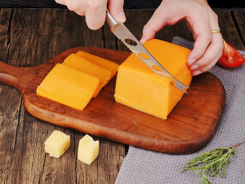 WELLSTAR Cheese Knife, Serrated Tomato Knife 5 Inch Sharp High Carbon Stainless Steel Blade for Cutting All Cheese Types – Silver - Image 4