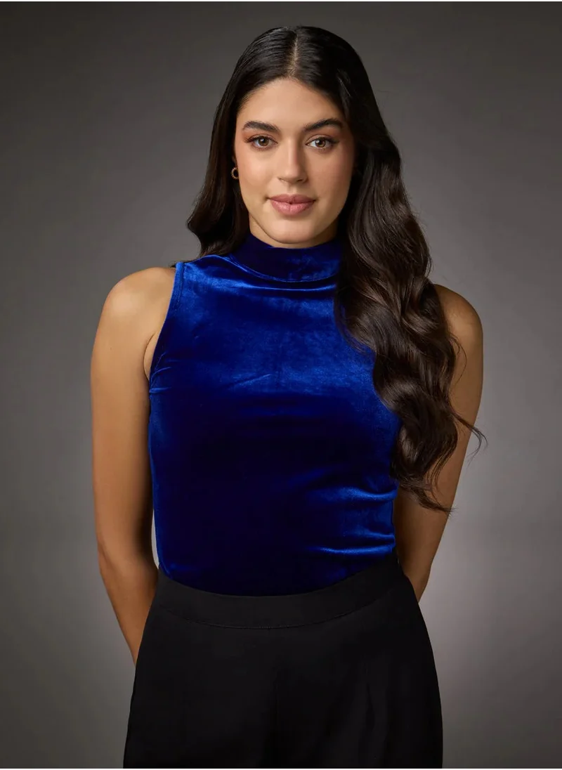 Zigzag High Neck Sleeveless Velvet Top- Royal Blue