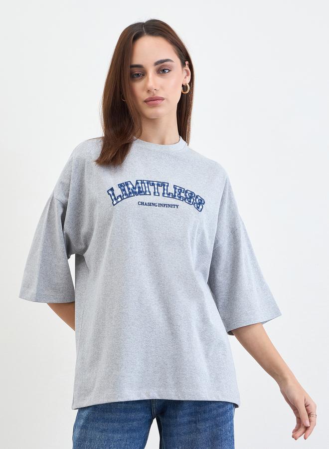 ستايلي تيشيرت واسع مطبع بكتابة - Image 1