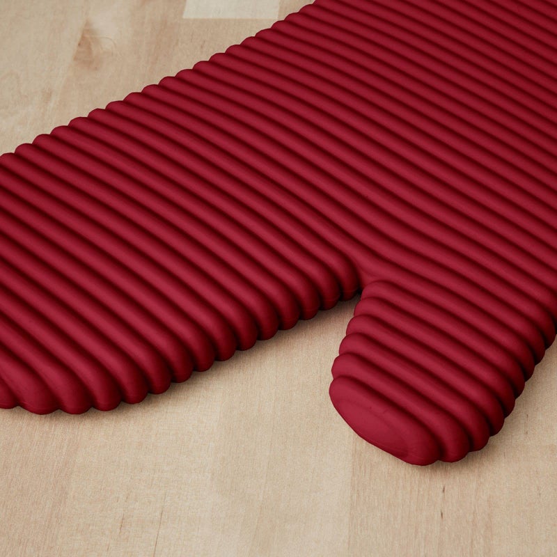 KitchenAid Ribbed Soft Silicone Oven Mitt Set  Smoked Paprika 2 Count - Image 4
