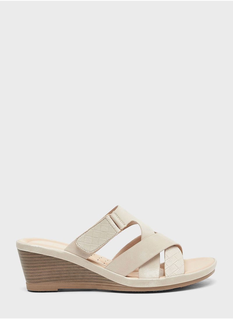 Le Confort - Open Toe Wedge Sandals - Image 1