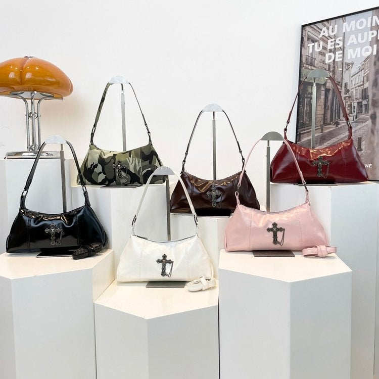 Sweet Cool Motorcycle Rivet Shoulder Bag Women'S New Korean Style Camouflage Armpit Bag Ins Punk Style Handbag - Image 3