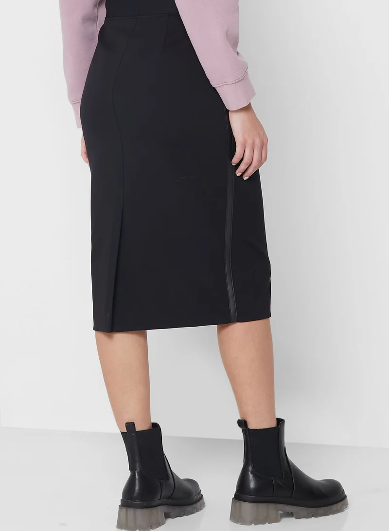 HUGO Logo Detail Skirt