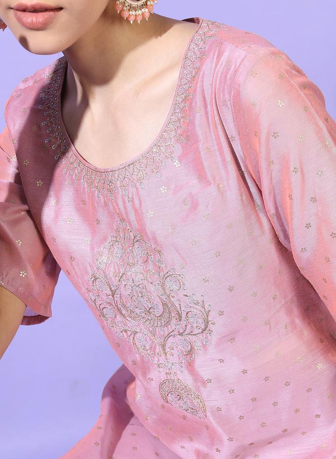 Vishudh Women Pink Printed Kurta with Trouser - Image 4