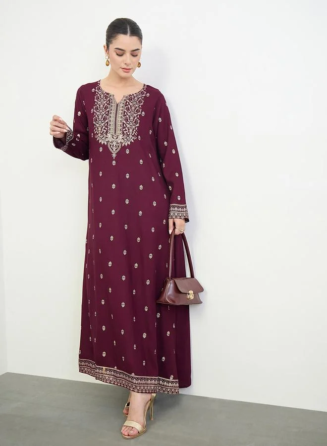 Amirah Burgundy Border Print Long Sleeve Jalabiya