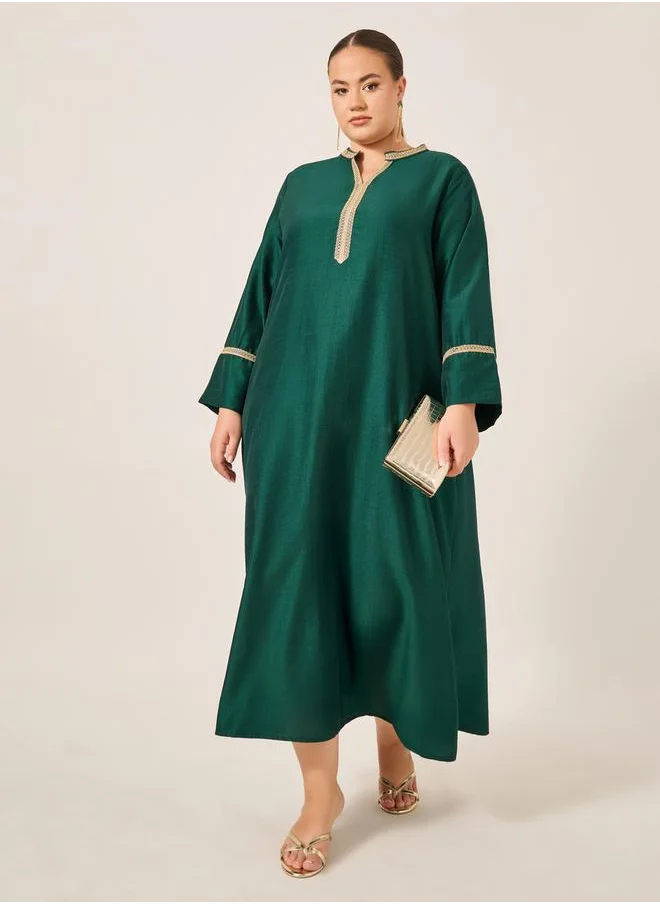 Styli Plus Size Lace Trim Collared Jalabiya