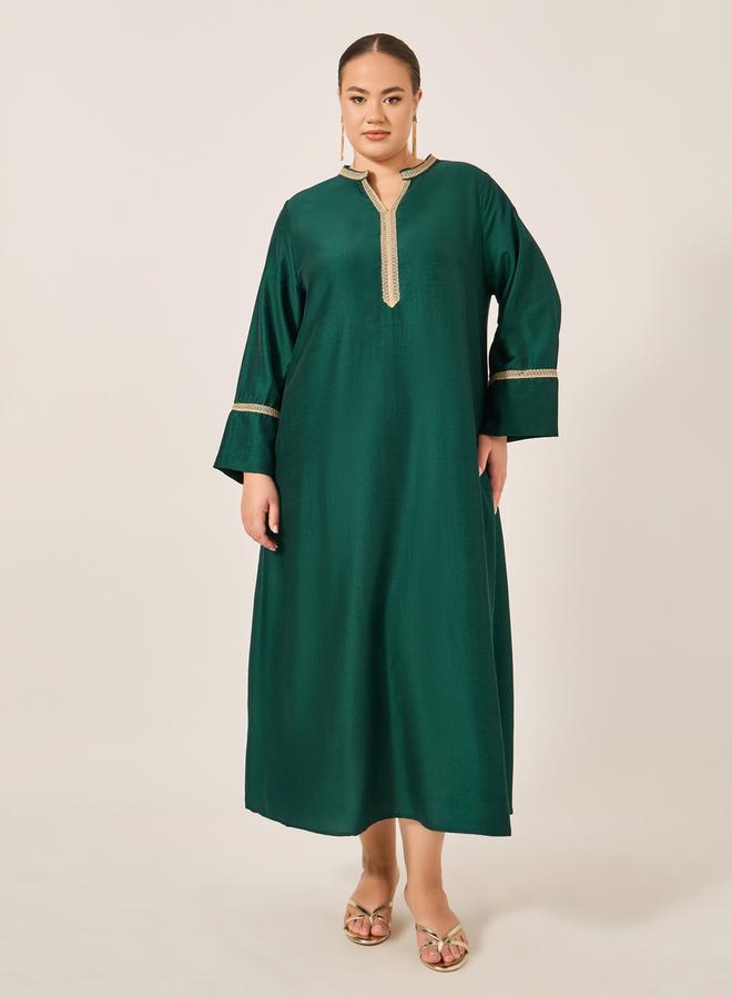 Styli Plus Size Lace Trim Collared Jalabiya  - Image 2