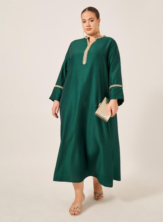 Styli Plus Size Lace Trim Collared Jalabiya  - Image 1