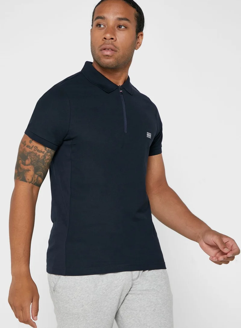 TOMMY HILFIGER Modern Essentials Polo T-Shirt
