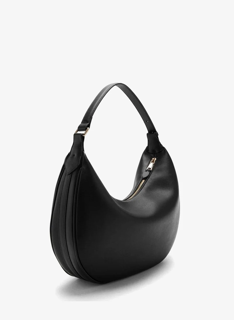 مانجو Oval shoulder bag