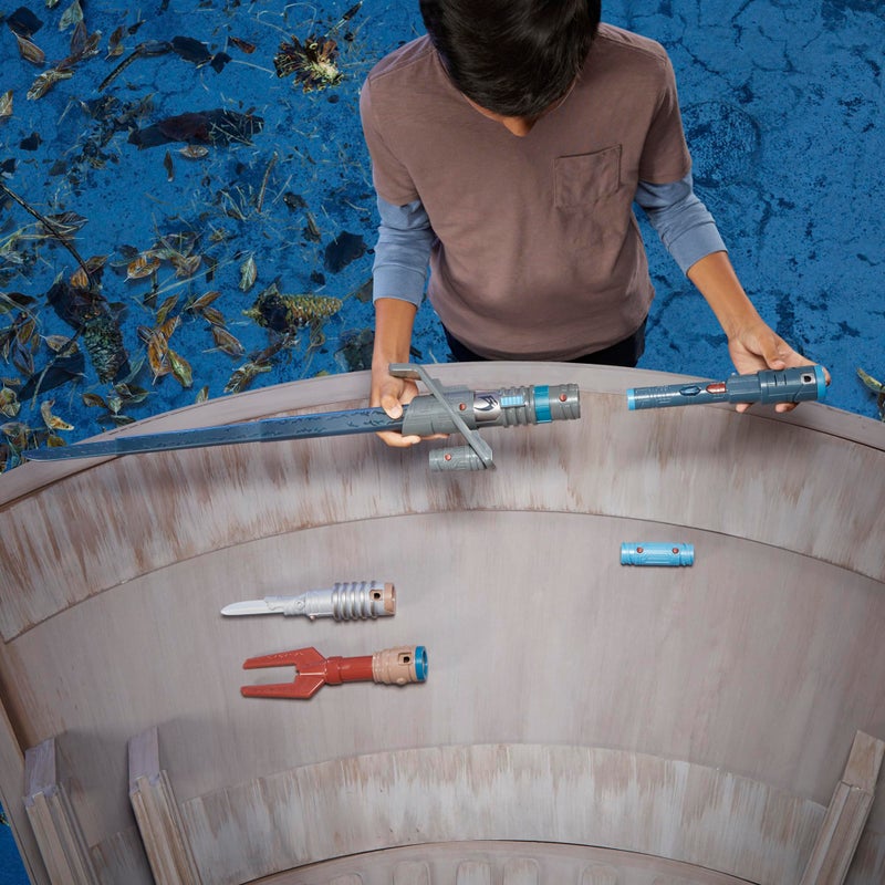 STAR WARS مجموعة ماستر ووركس النهائية من ستار وورز لصنع سيف ضوء ماندروريان، سيف ضوء إلكتروني مرخص رسميًا، ألعاب للأولاد والبنات، 4+ سنوات - Image 3