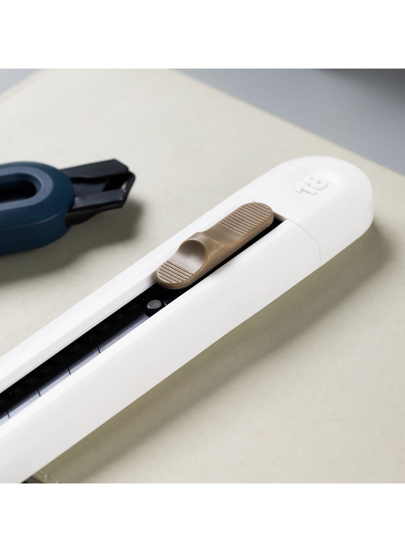 ديلي قاطع قوي التحمل ديلي نيوساين ENS062 بشفرة SK5 وغطاء قابل للفصل - أبيض - Image 5