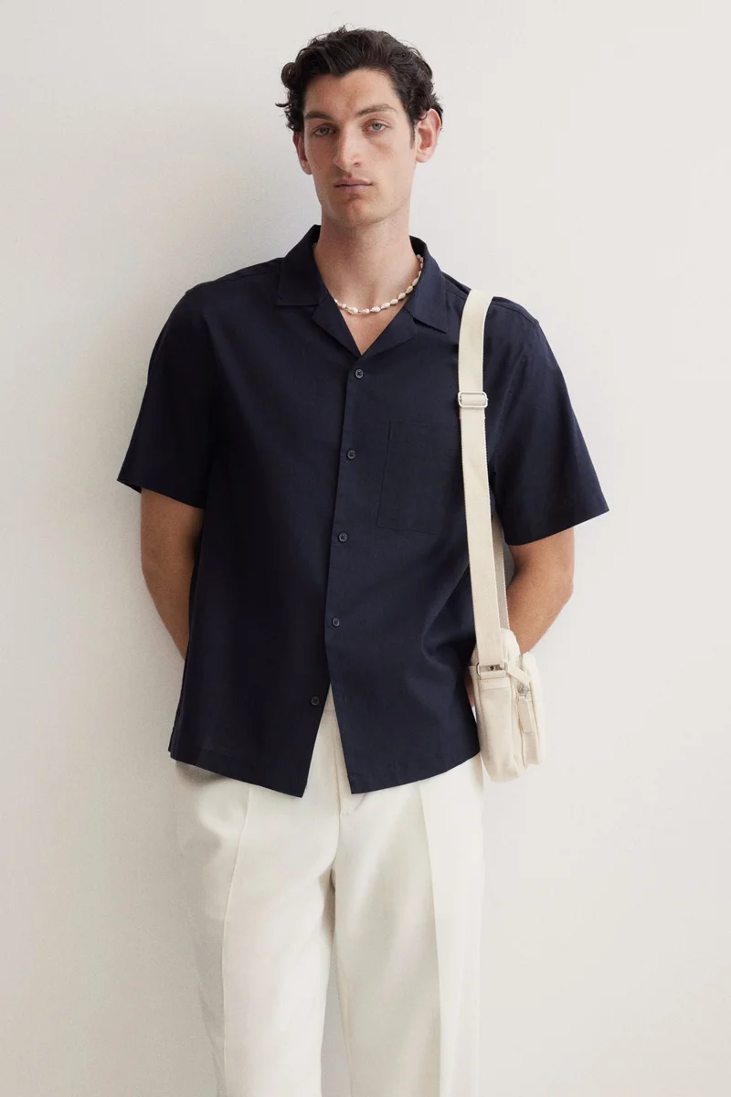 H&M Regular Fit Short-sleeved linen-blend shirt