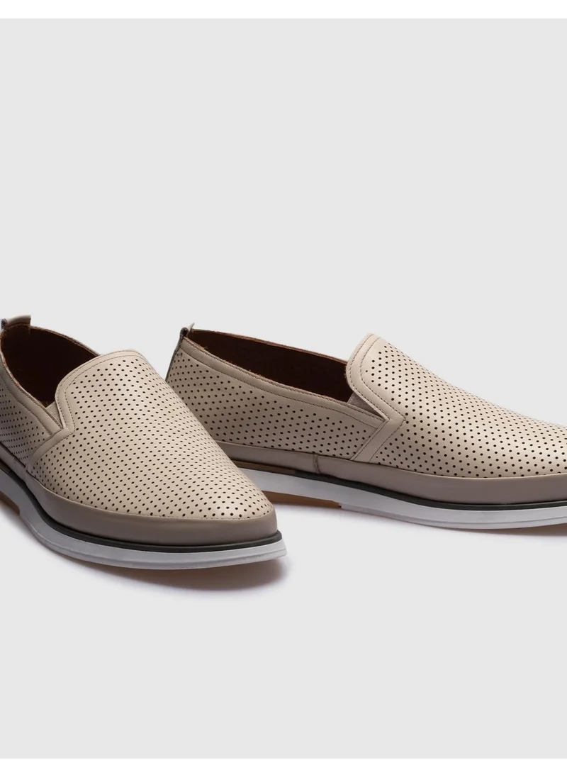 كاباني Beige Men's Casual Shoes