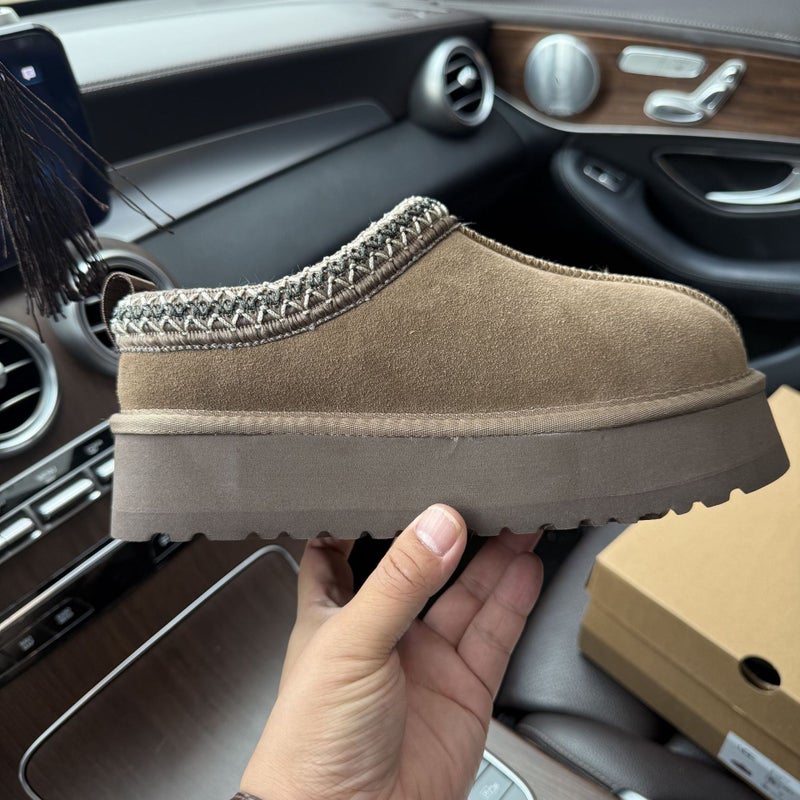 Ethnic Style Snow Boots Women'S Thick Bottom Woven Slippers Cowhide Wool Warm Foam Bottom Short Tube Non-Slip Increased Plus Size - Image 1