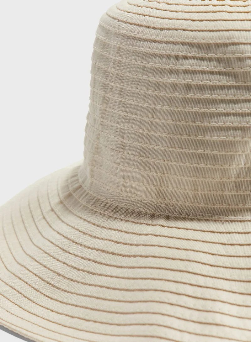 H&M Bucket Hat