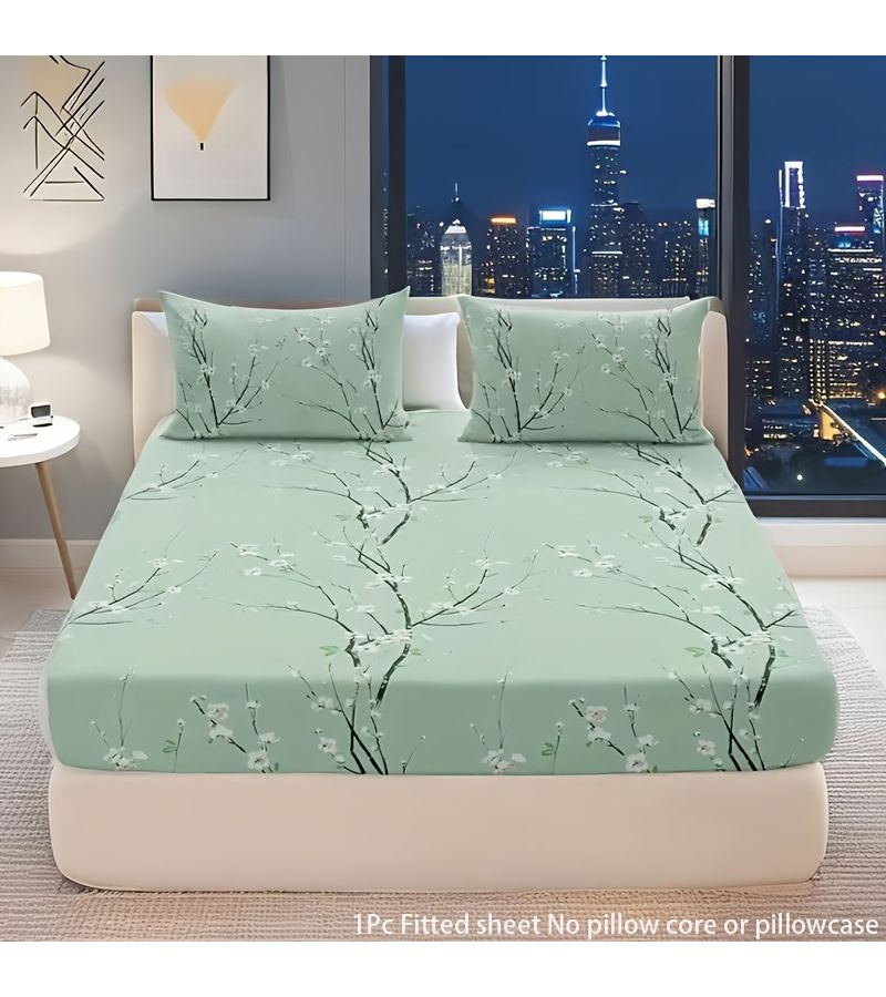 قطعة واحدة من شرشف ملاءات مزين بطبعة أزهار البرقوق ذات الفروع الخضراء، مع زوايا مطاطية تتناسب مع المراتب ذات الجيب العميق، مقاس كوين، شرشف قابل للتنفس وناعم، مقاوم للتجعد، سهل العناية، بارد وناعم، واقٍ للمرتبة المزدوجة الناعم. - Image 5