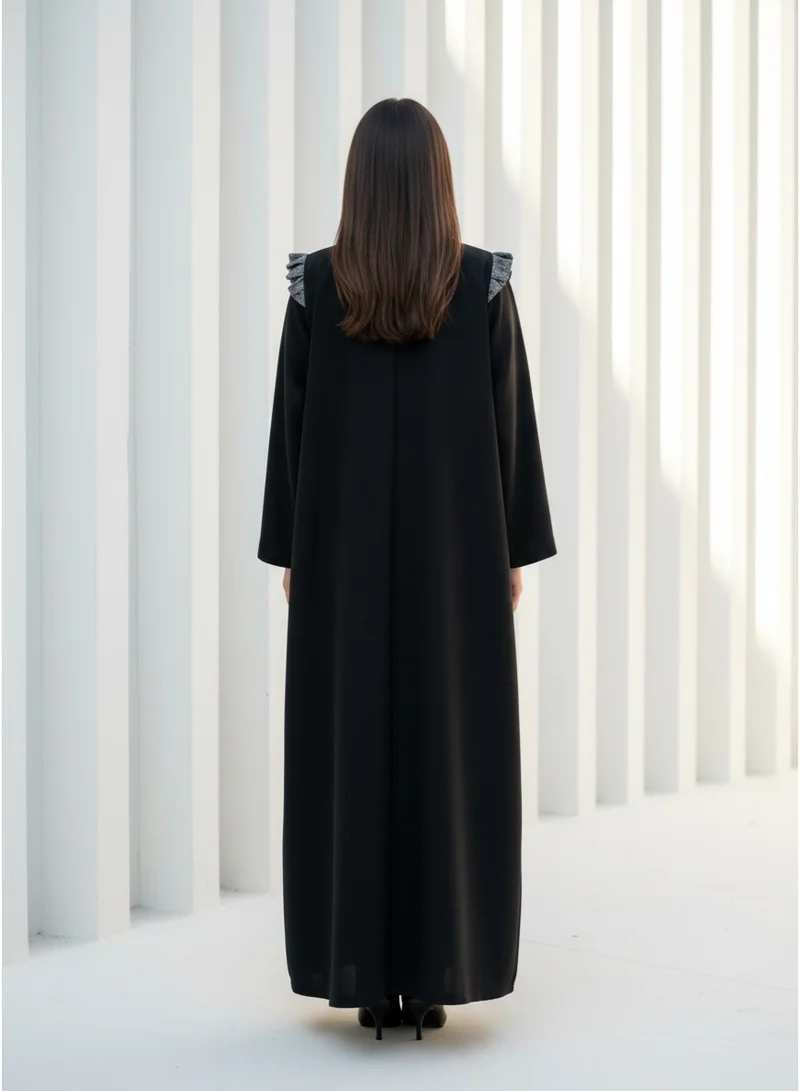 Moistreet  The Patterned Lapel & Ruffle Shoulder Abaya for Women | Best Price UAE
