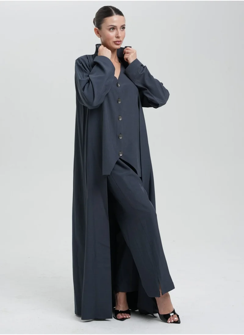 Meem by Mariyah Front open abaya with vest and pants