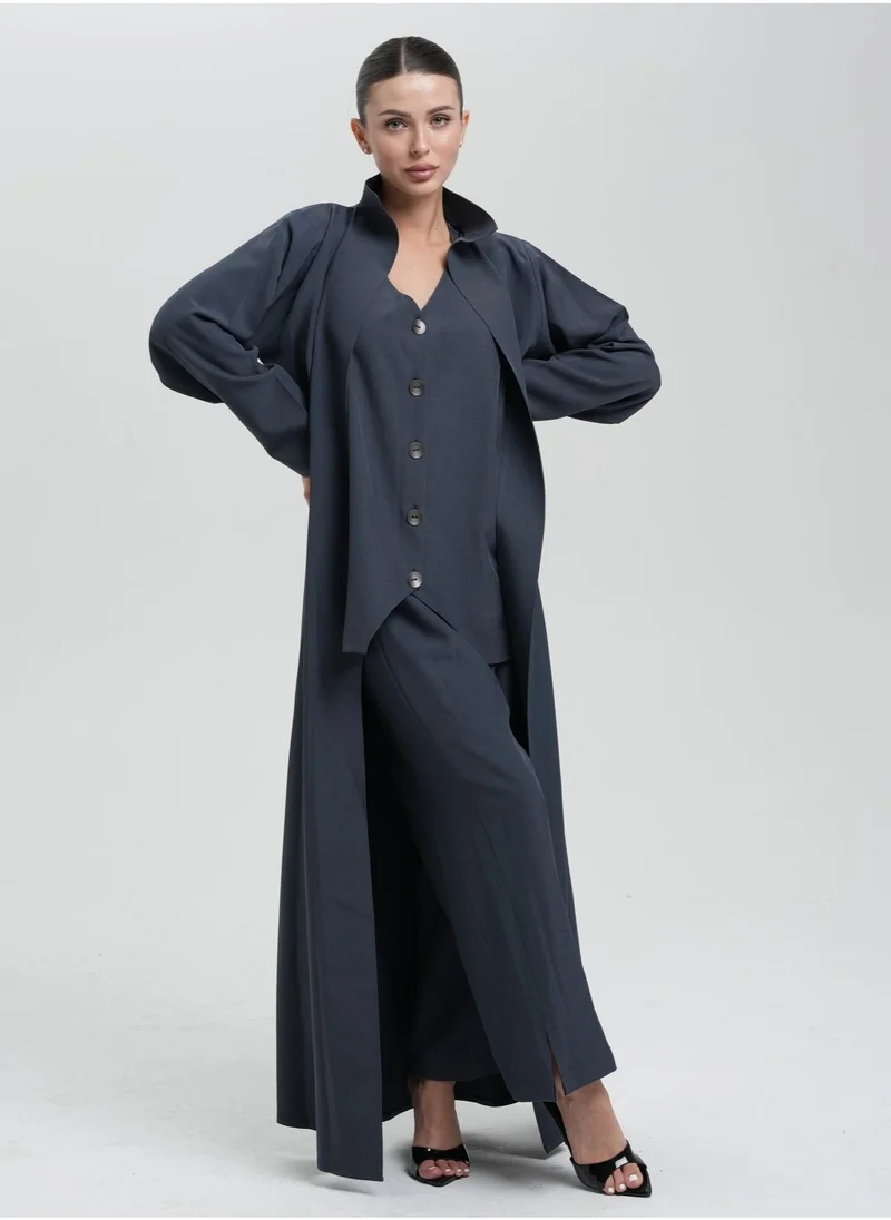 Meem by Mariyah Front open abaya with vest and pants