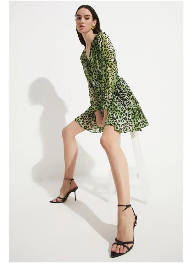 جون Leopard Print Dress