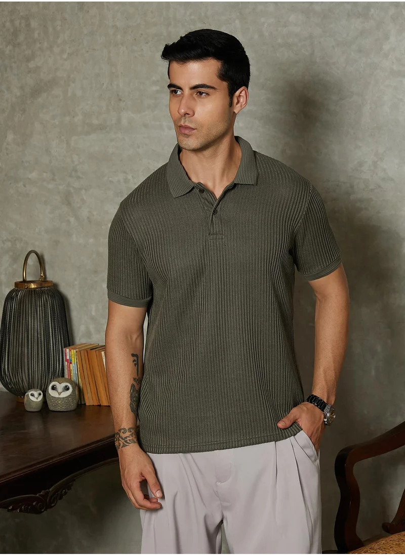 Campus Sutra Campus Sutra Men's Chalk White & Sage Green Contrast Ribbed Polo T-Shirt For Casual Wear | Polo Neck | Short Cuffed Sleeves | Half-Button Closure | T-Shirt Crafted With Comfort Fit For Everyday Wear