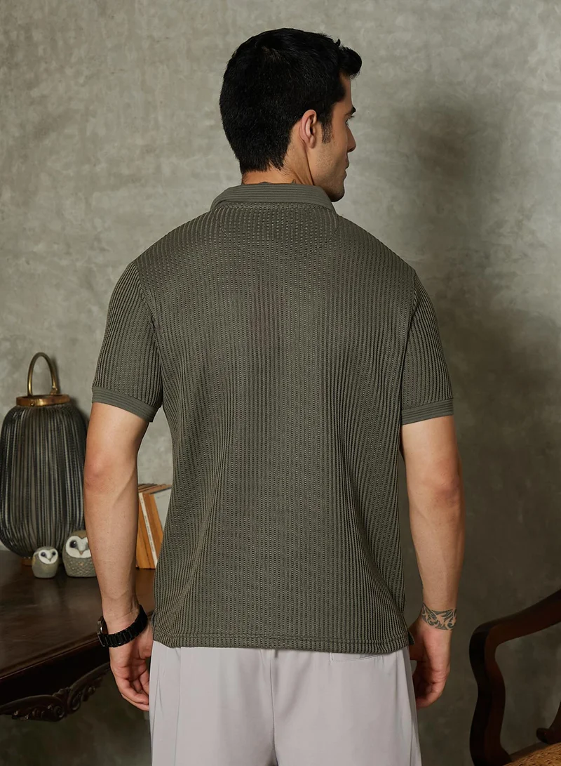 Campus Sutra Campus Sutra Men's Chalk White & Sage Green Contrast Ribbed Polo T-Shirt For Casual Wear | Polo Neck | Short Cuffed Sleeves | Half-Button Closure | T-Shirt Crafted With Comfort Fit For Everyday Wear