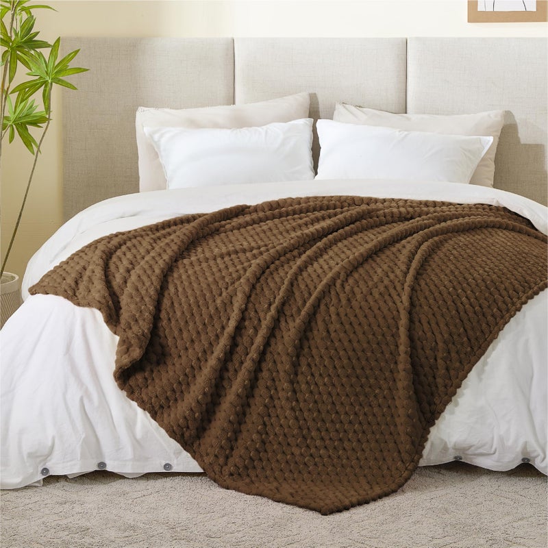 BEDELITE Fleece Blanket - 3D Jacquard Decorative Brown Throw Blankets for Couch & Bed  Soft and Cozy Warm Plush Fluffy Blanket All Seasons Suitable  50x70Inches - Image 5