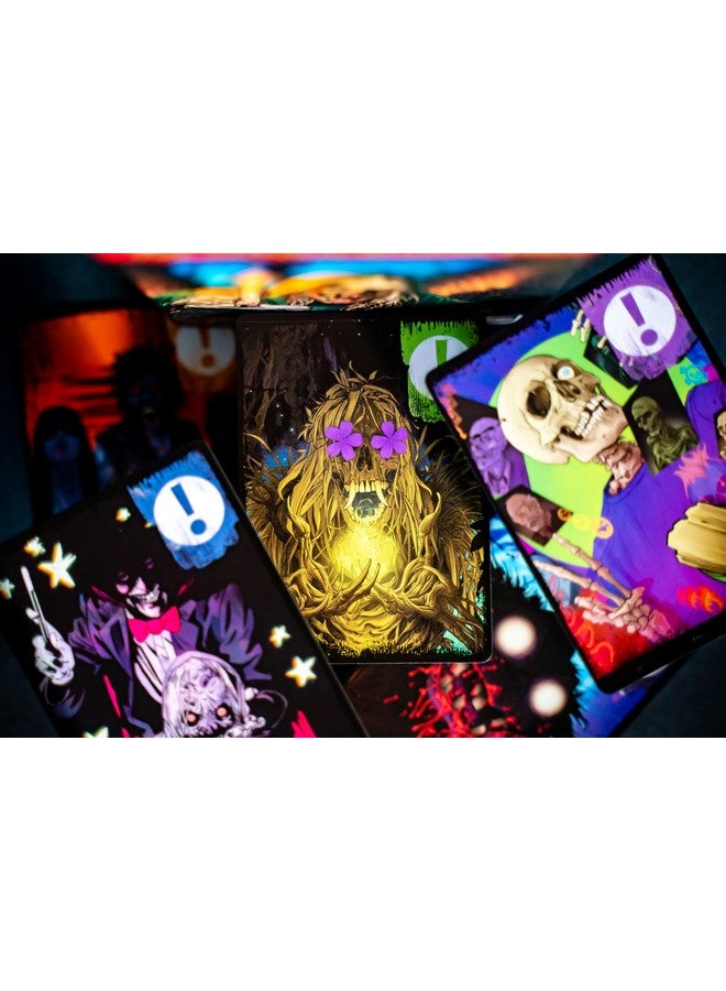 Skybound Games لعبة كارد كريبيشو من سكاي باوند جيمز - قصة ملتوية للعب من 2-5 لاعبين، أعمار 14+ - استراتيجية، تشويق وخداع في تجربة رعب ذات طابع غريب - Image 4