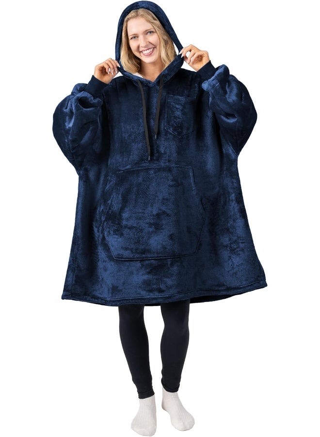 PAVILIA PAVILIA Blanket Hoodie for Women, Sherpa Wearable Blanket Men, Cozy Oversized Sweatshirt Blanket, Hooded Blanket Sweater  - Image 2