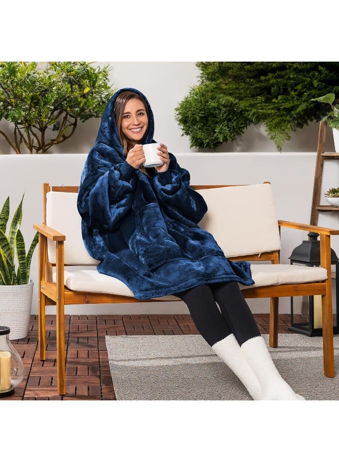 PAVILIA PAVILIA Blanket Hoodie for Women, Sherpa Wearable Blanket Men, Cozy Oversized Sweatshirt Blanket, Hooded Blanket Sweater  - Image 5