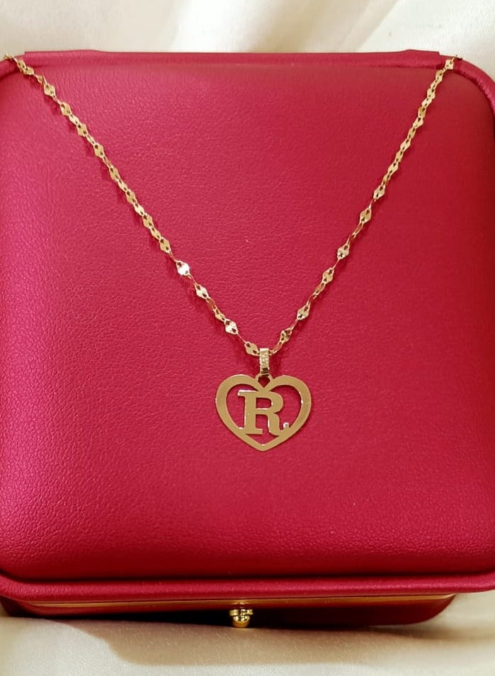 Hamsa.ae 18K Pure Gold Heart Letter R Design Necklace - Image 5