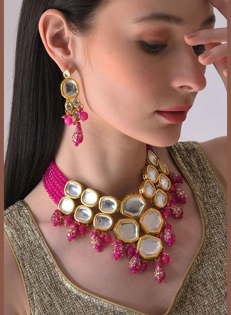 SOHI Gold Plated Designer Kundan Necklace and Earring Set