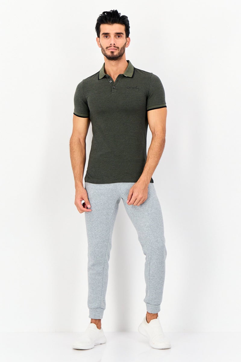 PUMA قميص بولو قصير الأكمام للرجال من بومة x One8، لون أخضر عسكري - Image 4