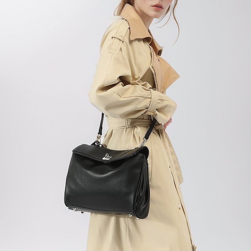 Large Capacity Lock Buckle Single Room Underarm Tote Bag Niche Ins Relaxation Minimax Crossbody - Image 4
